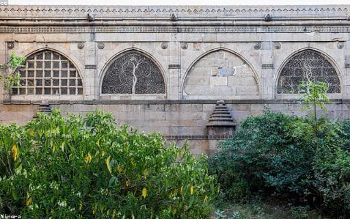 Renovasi Mushola Al-Hikmah yang Sudah Lapuk